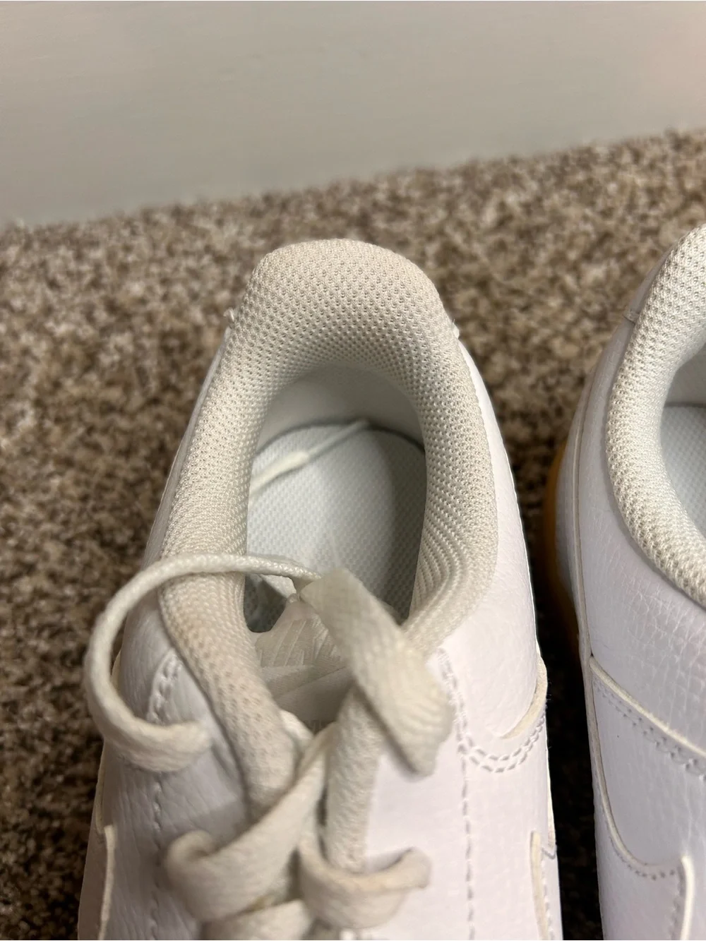 NWF Nike Court Vision Low Size 7 Men's/8.5 Women's